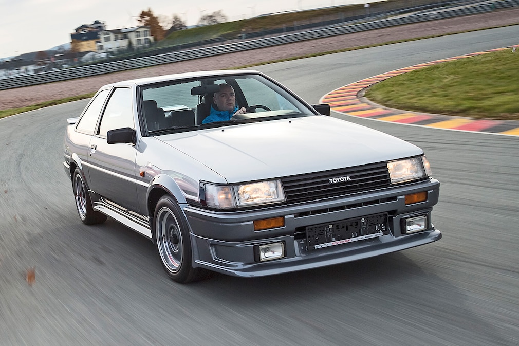 Toyota Corolla Coupé GT AE 86 (1984)