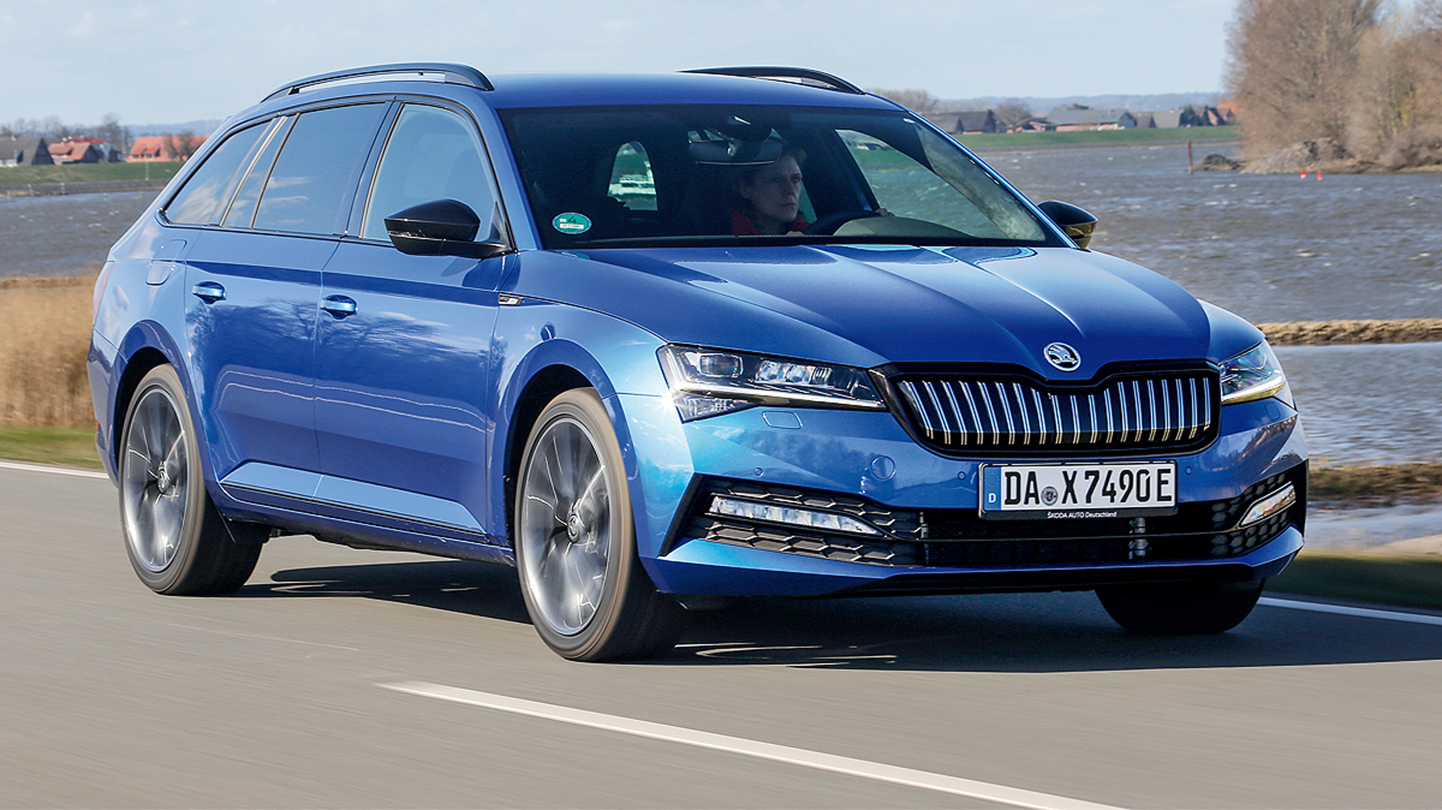 Skoda Superb Combi f r 98 Euro leasen AUTO BILD