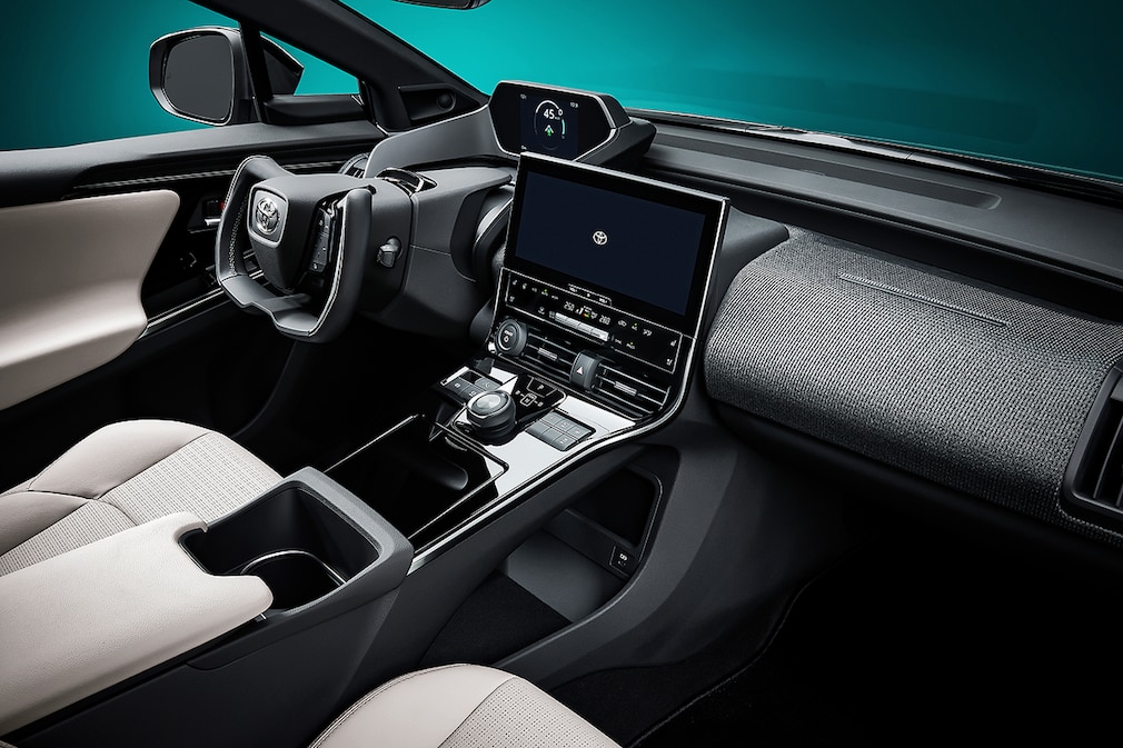 Subaru Solterra (2022): Erster Teaser zu Subarus Elektro-SUV - AUTO BILD