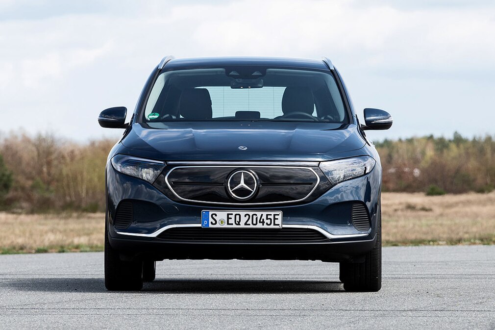 Mercedes EQA 250