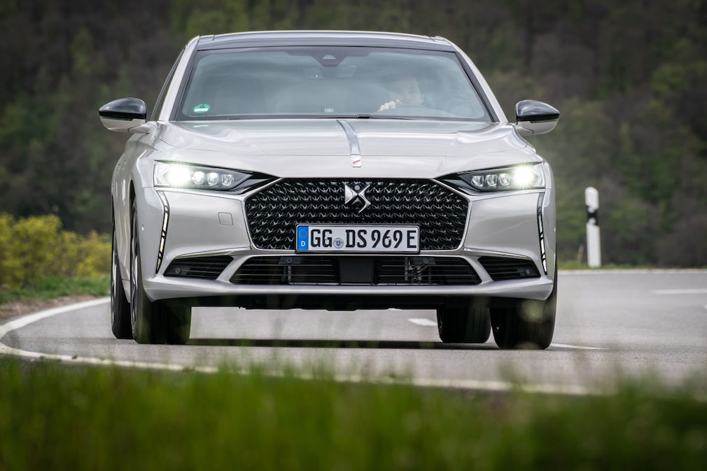 DS 9: französische Luxus-Limousine im Test - AUTO BILD