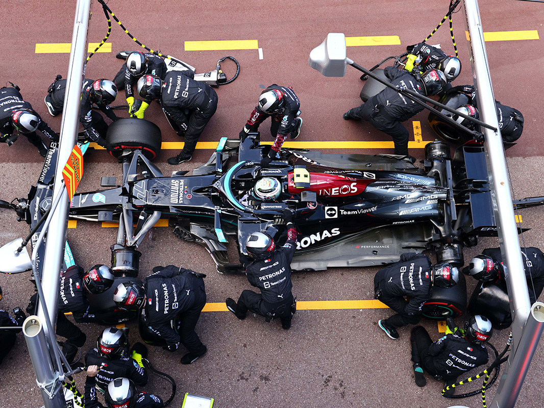 Formel 1 Mercedes Erklart Radmuttern Panne Autobild De