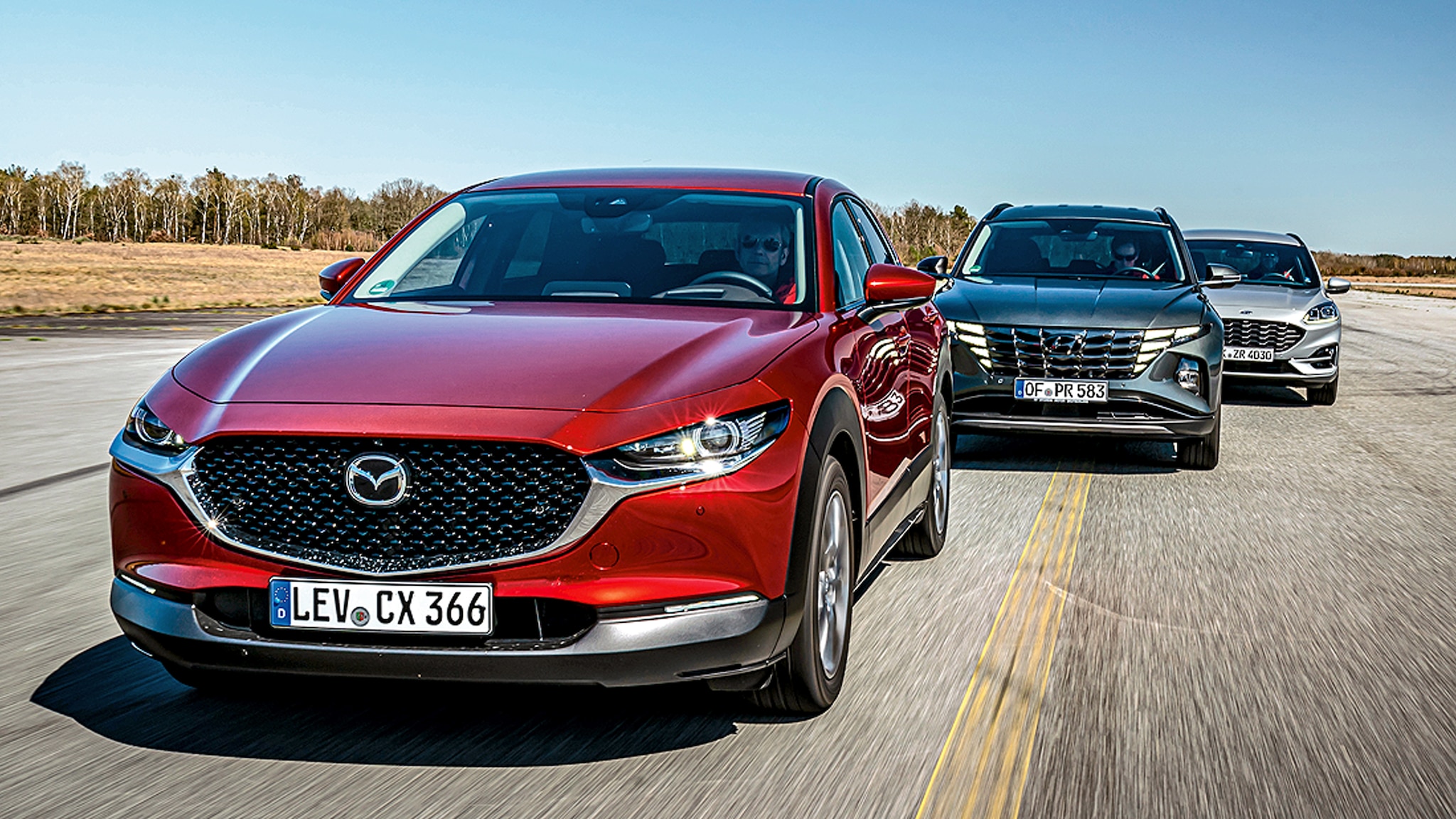 Jaguar f Pace vs Mazda cx5