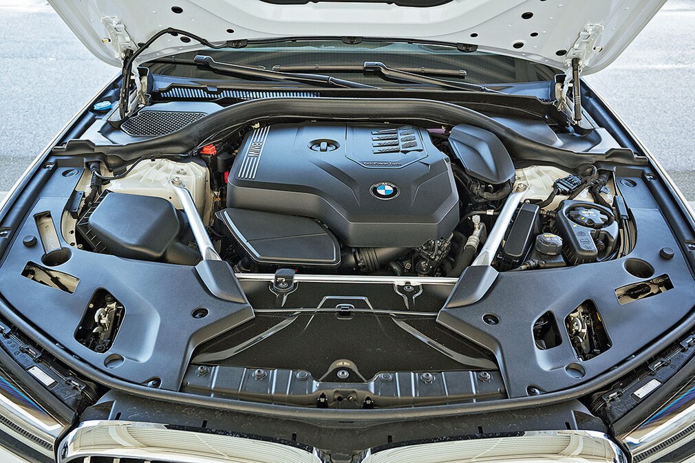 BMW 520i