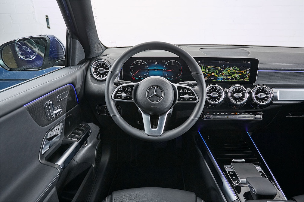 Mercedes GLB 200