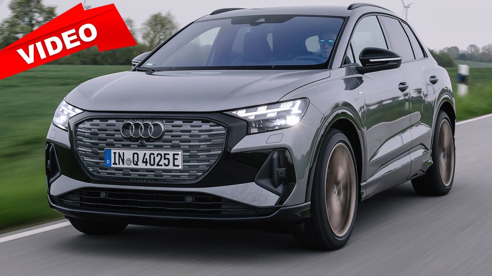 Audi Q4 etron (2021) Test Fahrbericht Elektro SUV Info AUTO