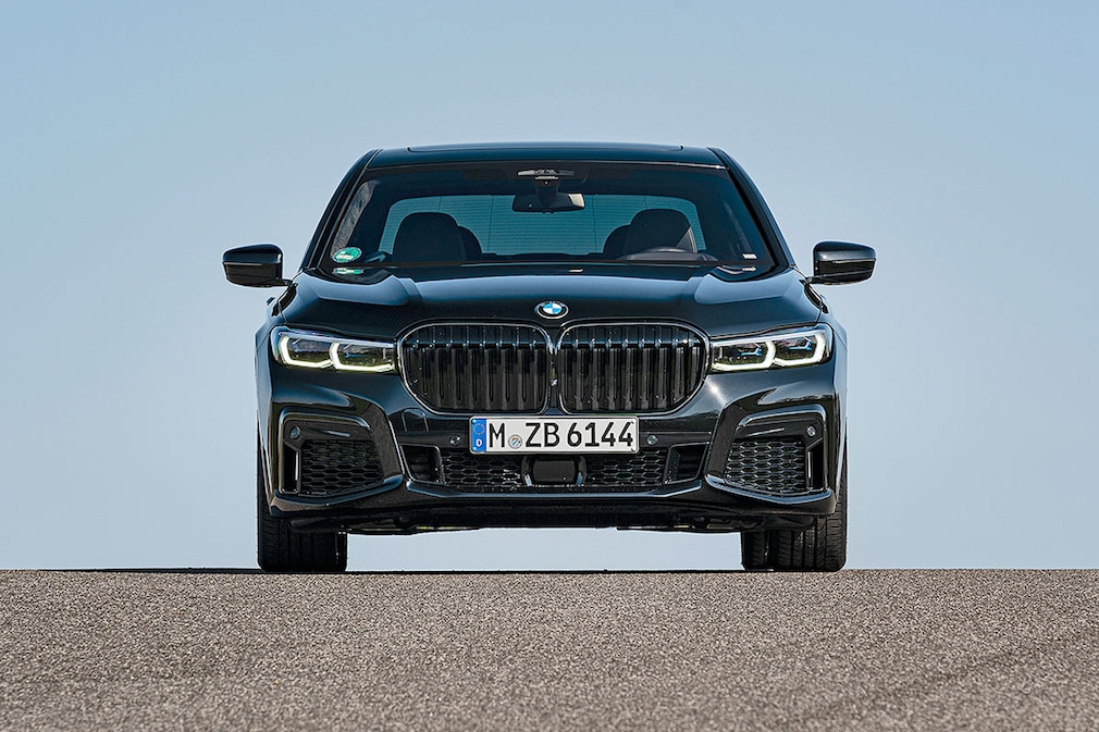 BMW 750i xDrive