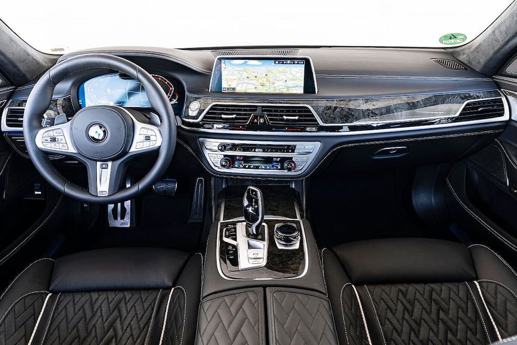 BMW 750i xDrive