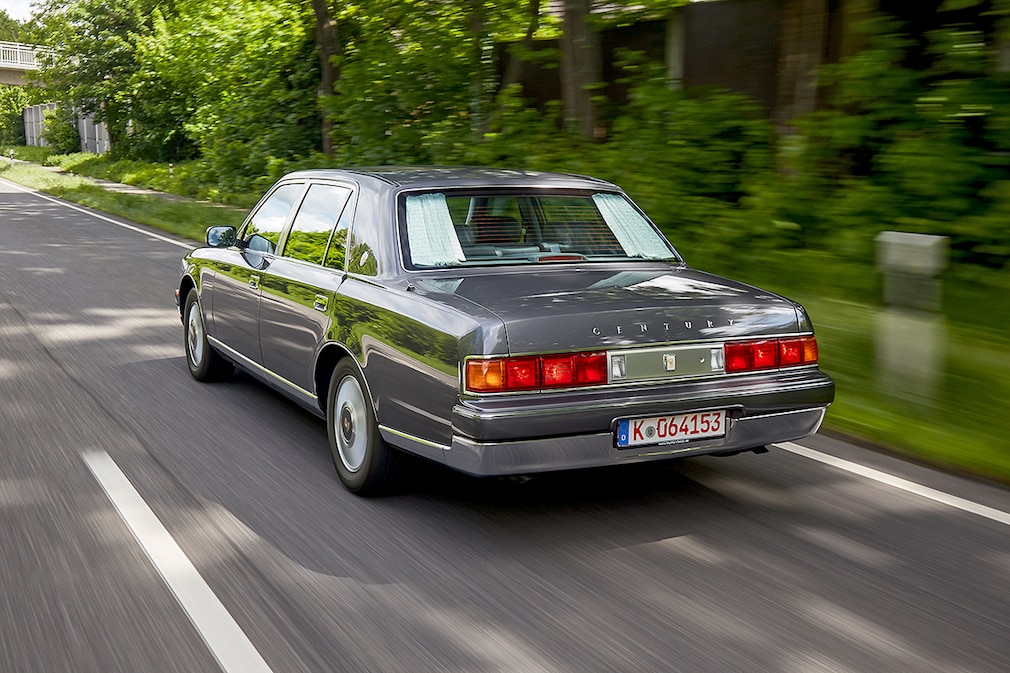 Toyota Century