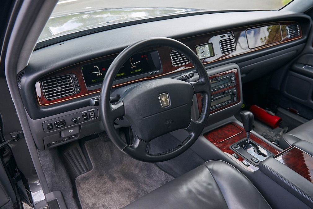 Toyota Century