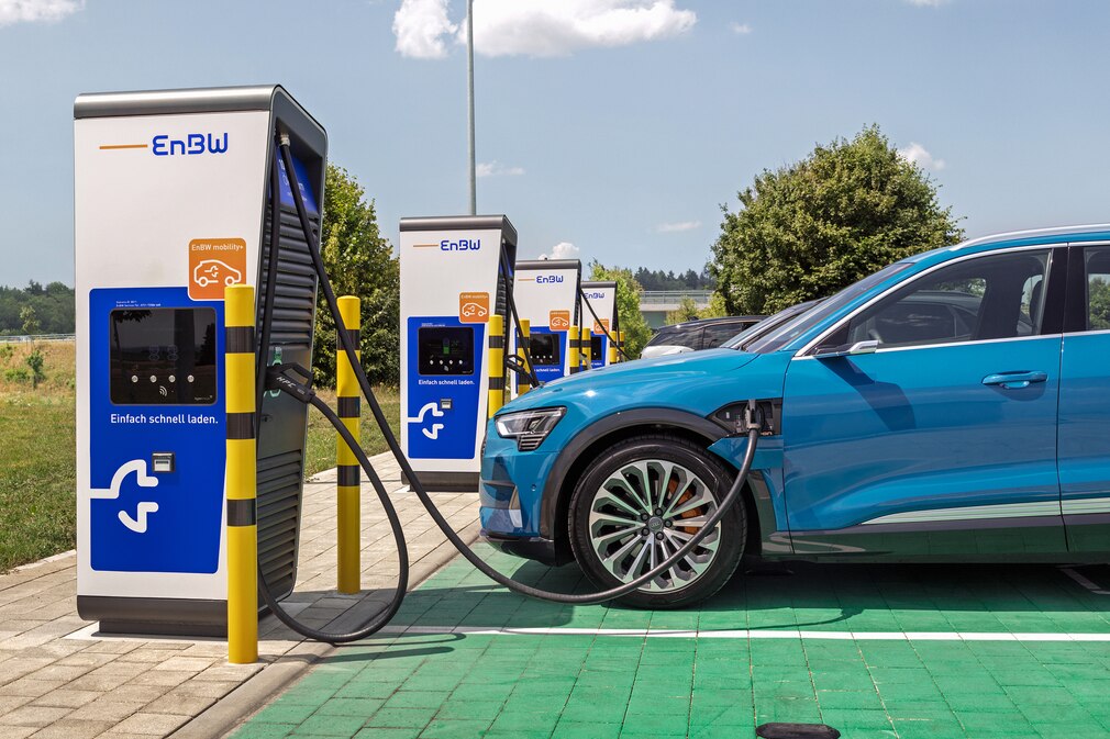 Öffentliche Ladesäule