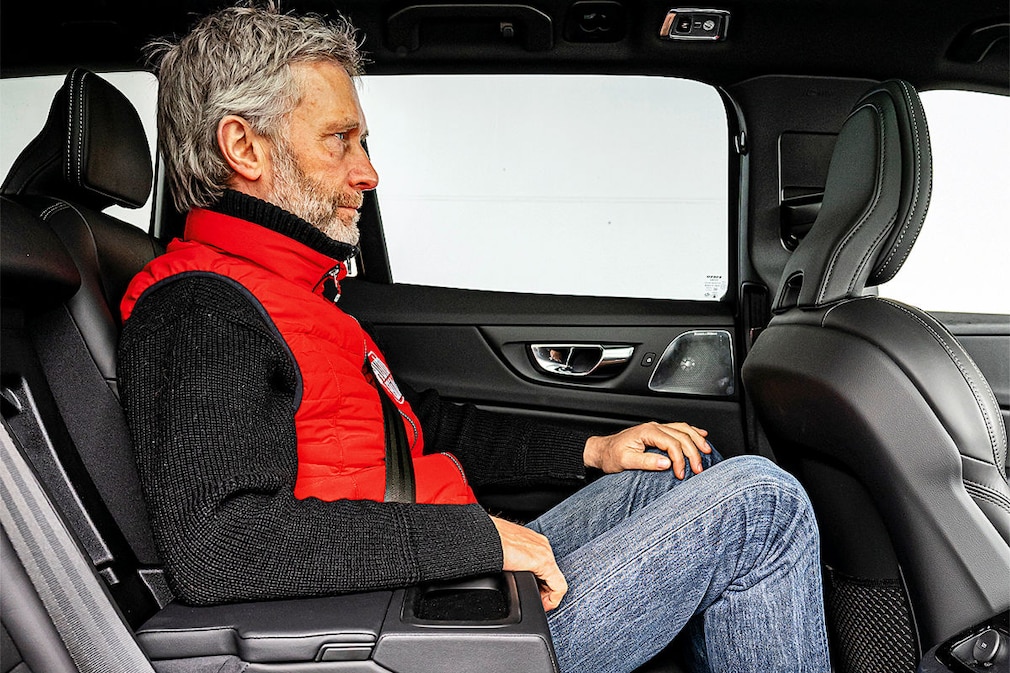 Volvo V60 T6 Recharge AWD