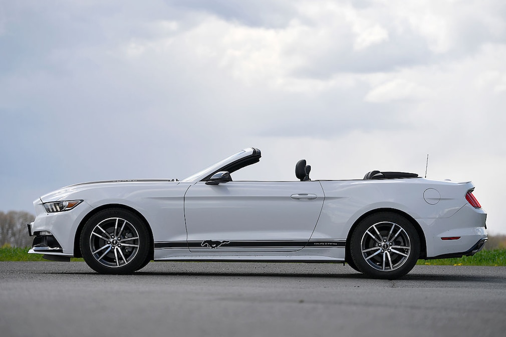 Ford Mustang Cabrio