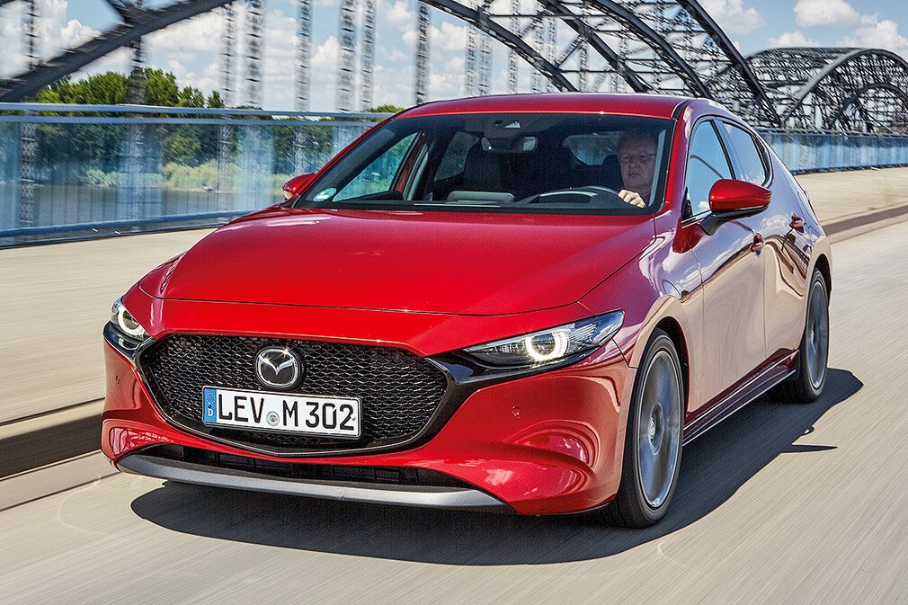 Mazda 3 Skyactiv-G 150 SEL.