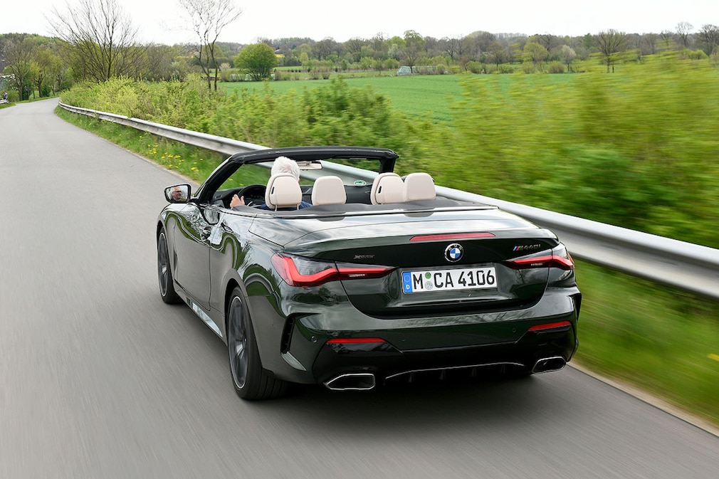 BMW M440i xDRIVE CAB