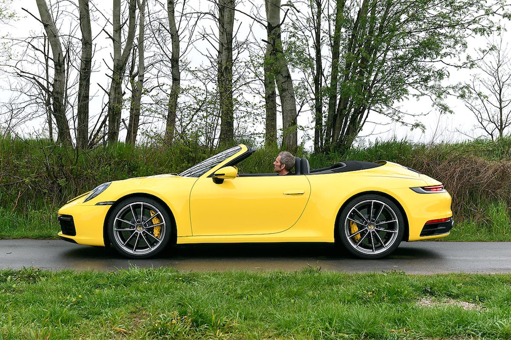 Porsche 911 Carrera Cabrio