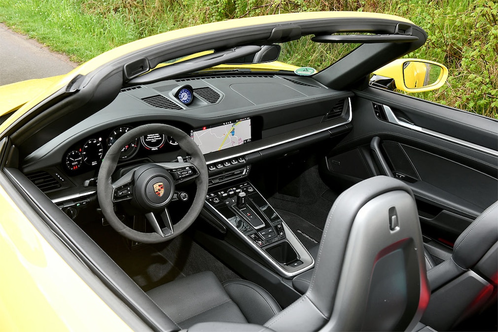 Porsche 911 Carrera Cabrio