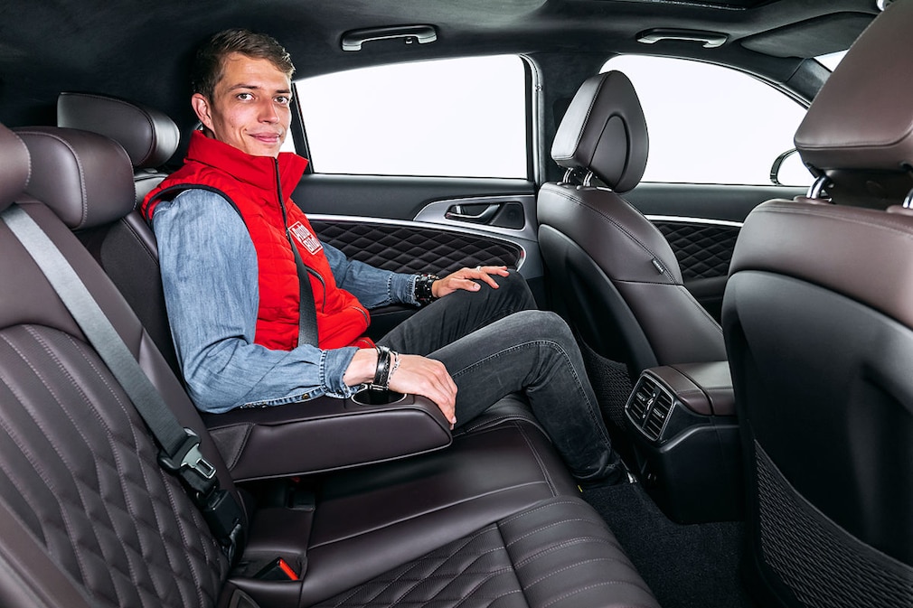 Genesis G70 Shooting Brake