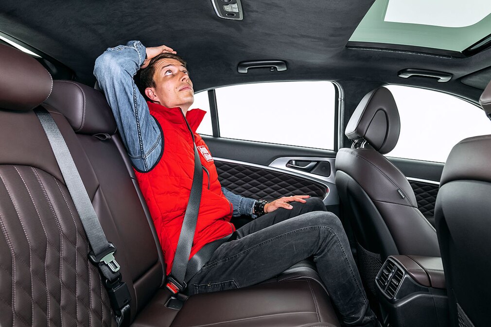 Genesis G70 Shooting Brake