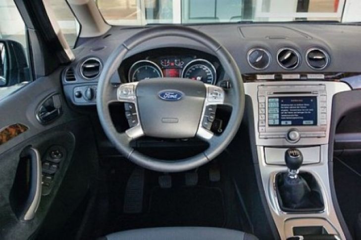 Sieben Vans im Vergleich