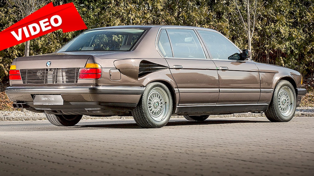 BMW 7er mit 16 Zylindern und 408 PS