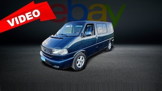 Dieser VW T4 scheint top gepflegt zu sein - und man kann drin schlafen