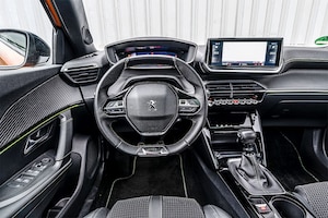 Peugeot 2008 1.2 PureTech 130