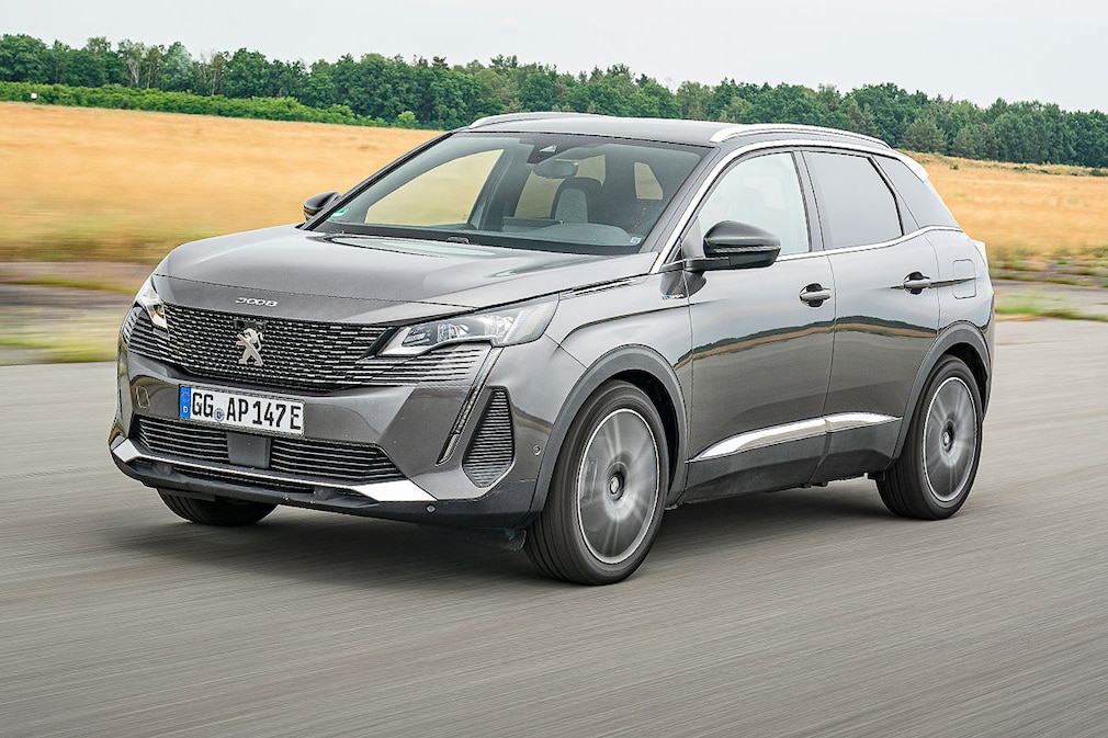 Peugeot 3008 Hybrid4 300