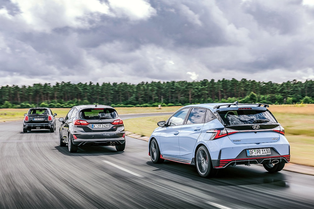 Mini John Cooper Works       Ford Fiesta ST       Hyundai i20 N