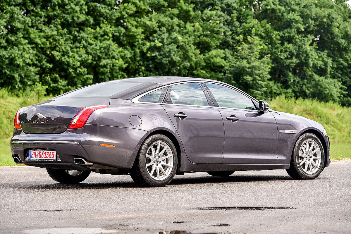 Gebrauchtwagen-Test Jaguar XJ - Bilder - autobild.de
