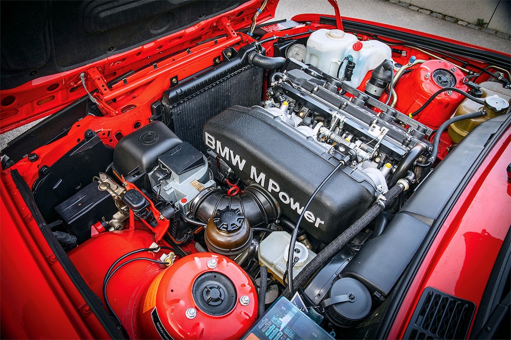 BMW M3 E30 2.3
