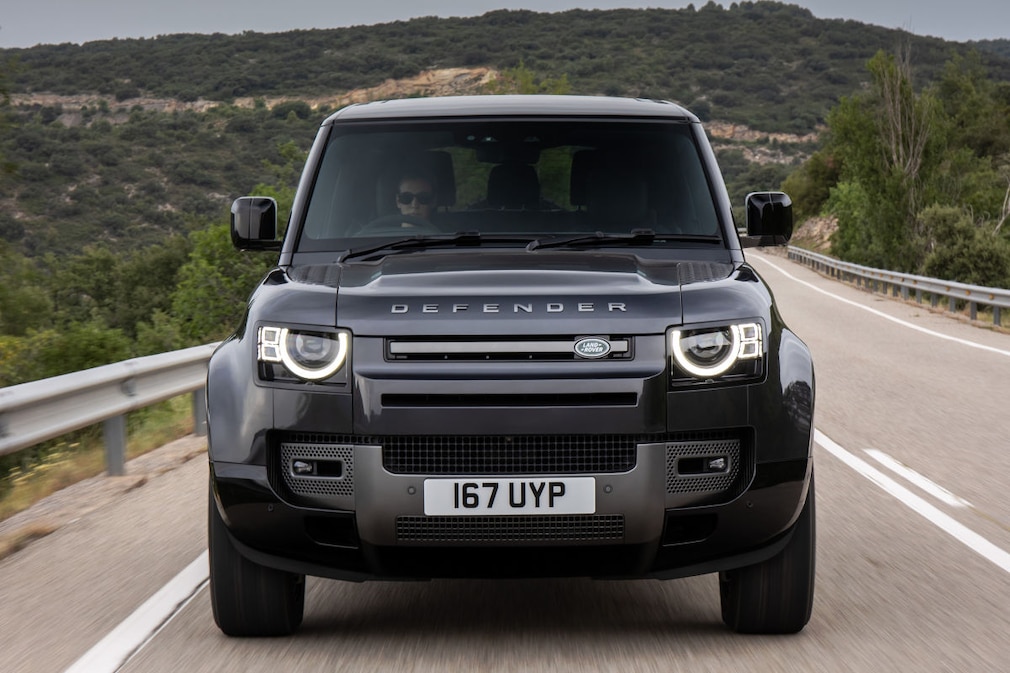 Land Rover Defender V8
