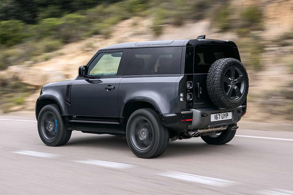 Land Rover Defender V8