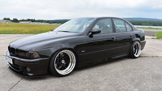 BMW M5 E39