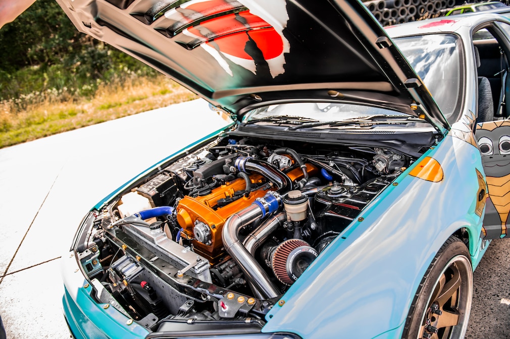 Nissan Skyline R33