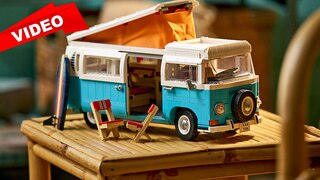 Lego-T2-Camperbus mit vielen Details