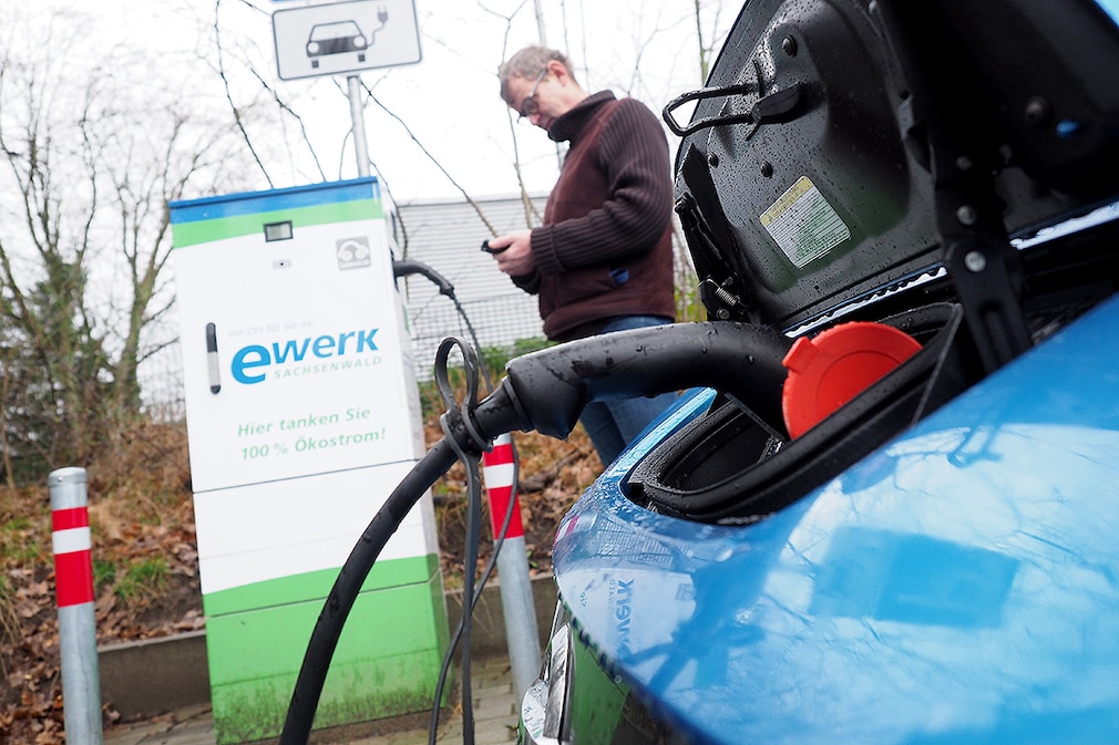 Stärken und Schwächen öffentlicher Stromtankstellen