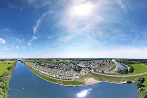 Die 10 spektakulärsten Campingplätze Deutschlands - Camping Erholungszentrum Grav Insel