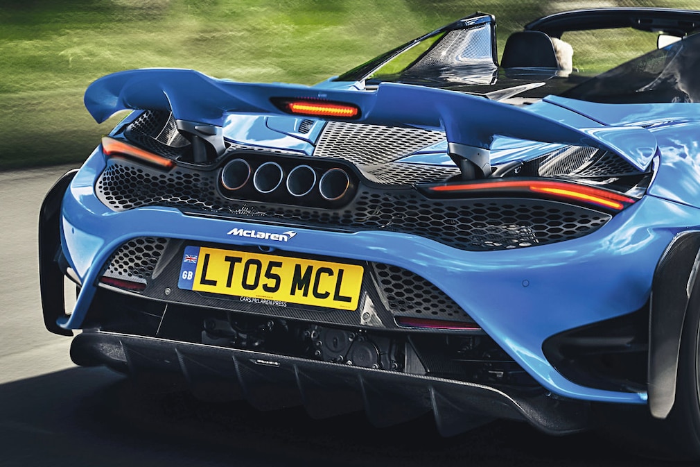 McLaren 765LT Spider