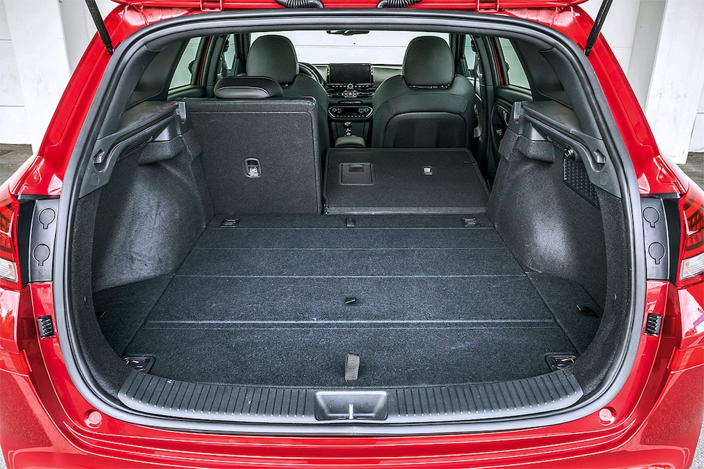 Hyundai i30 Hyundai i30