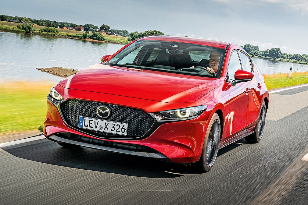 Mazda 3 e-Skyactiv X