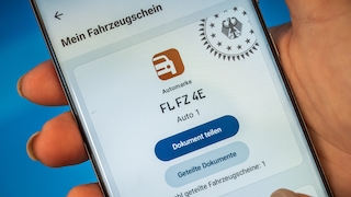 Fahrzeugschein und Führerschein