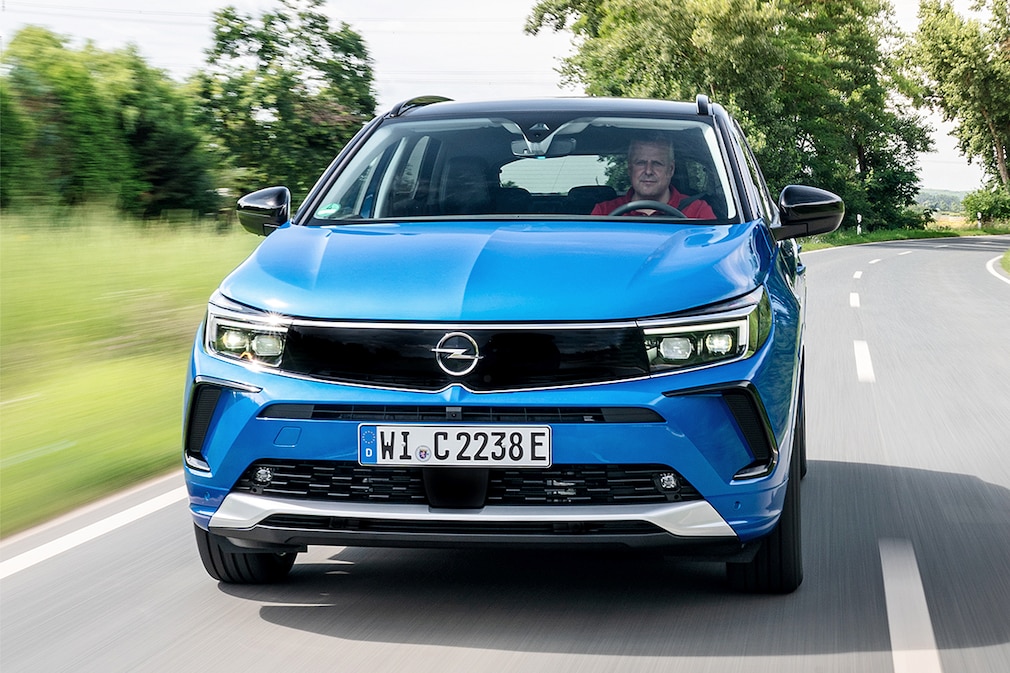 Opel Grandland Hybrid 4