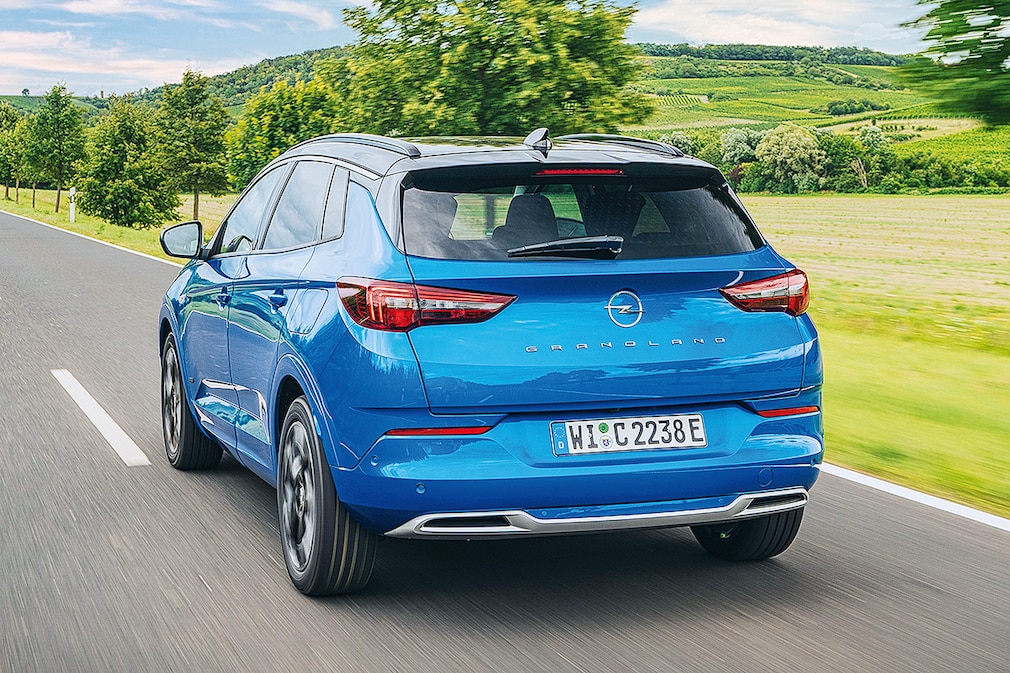 Opel Grandland Hybrid 4