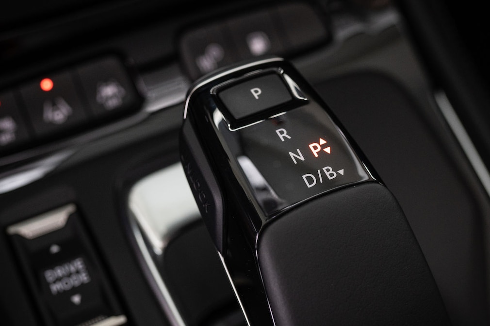 Opel Grandland Hybrid4