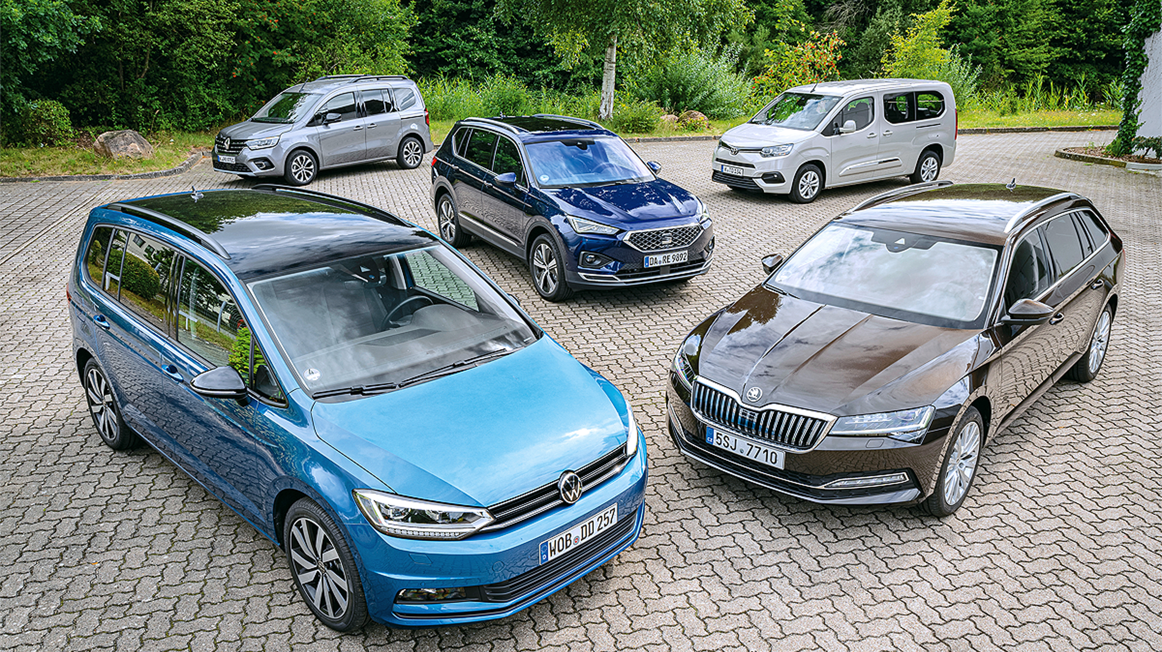Gebrauchter VW Touran: Sparsamer Familienvan unter 15.000 Euro - AUTO BILD