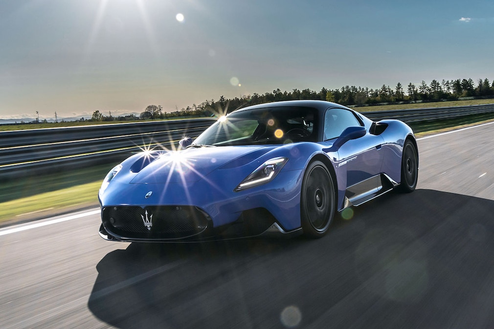 Maserati MC20