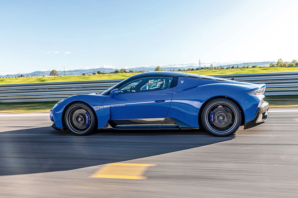 Maserati MC20