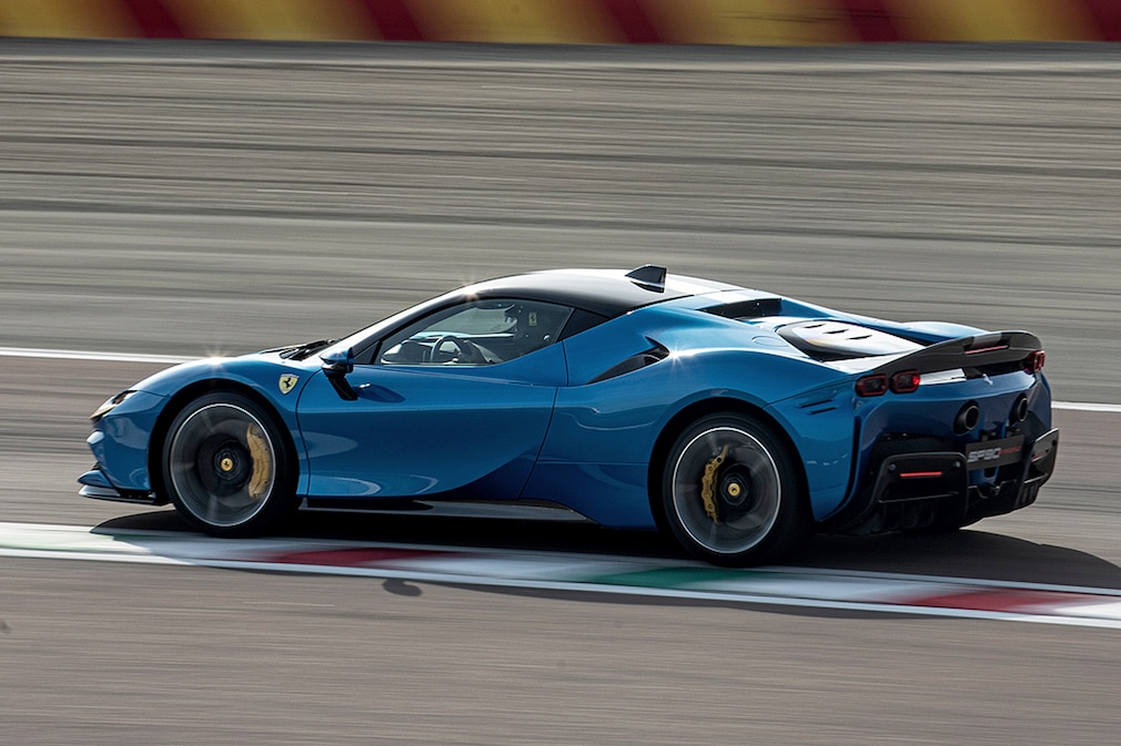 Ferrari SF90 Assetto Fiorano