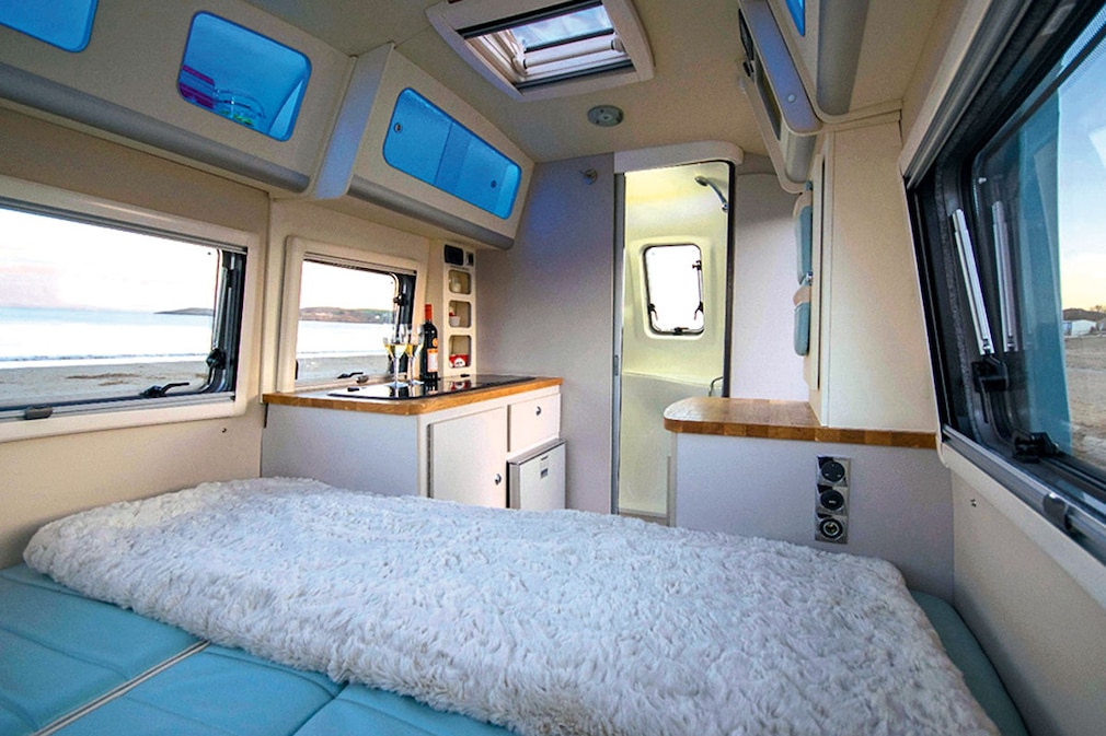 BAREFOOT CARAVAN
